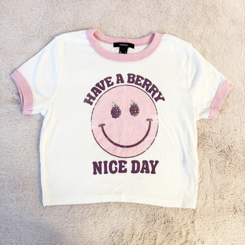 FOREVER 21 Berry Smiley Face Baby Tee Size Small Pink and White